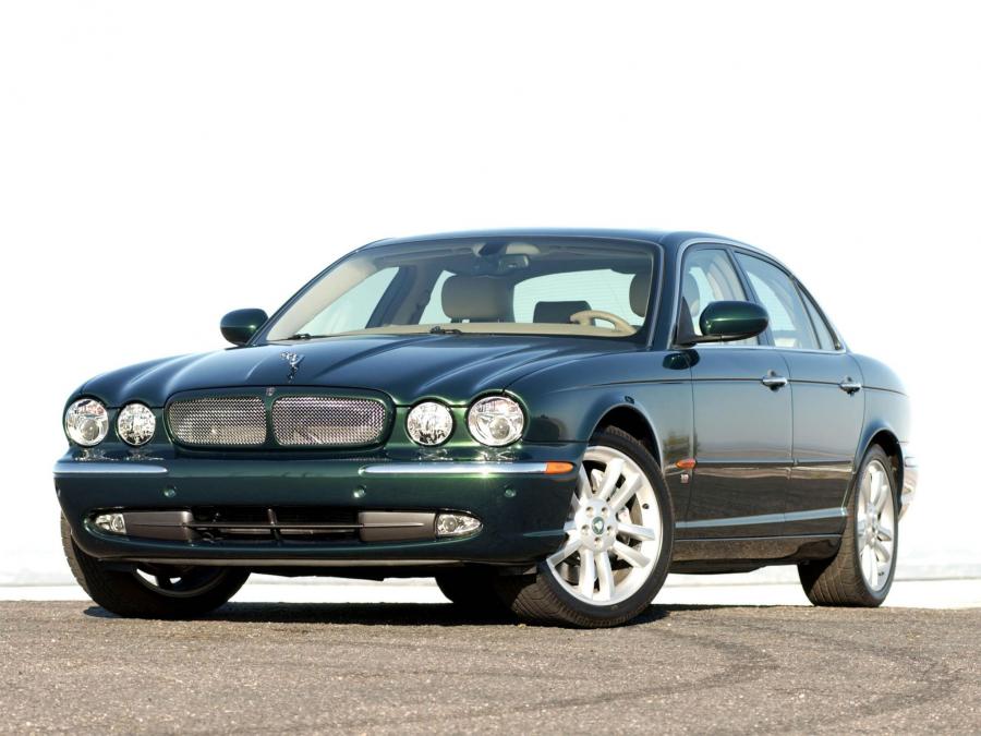 Jaguar XJR (US) '2003